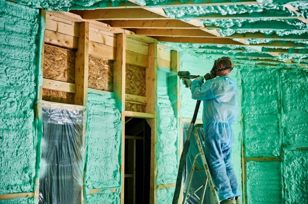 Why Use Spray Foam Insulation Constitution Construction